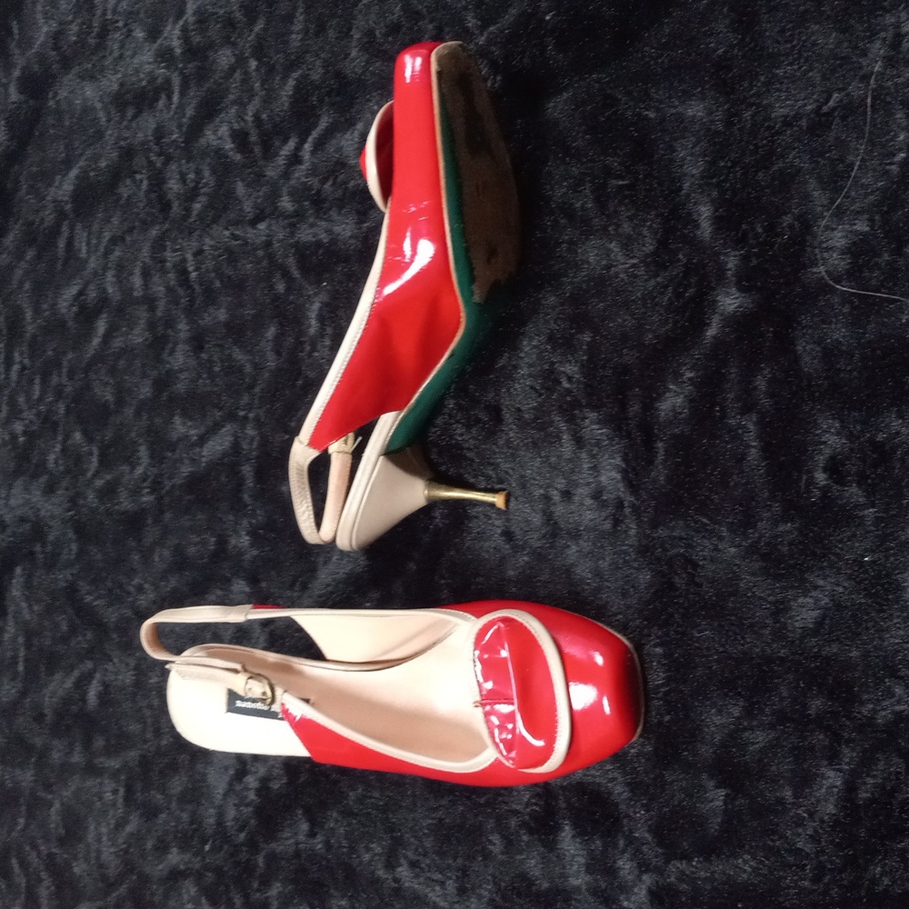 Nanette Lepore red kitten heel